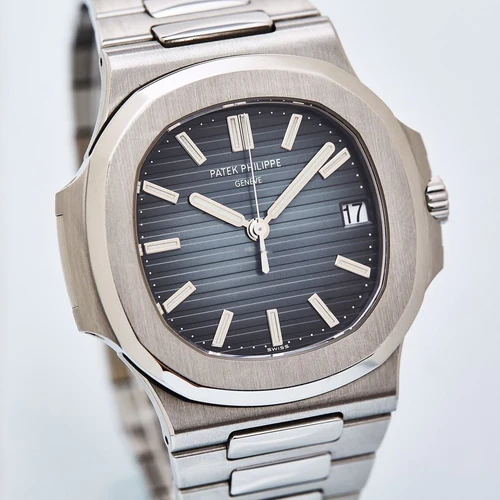 Buy Patek Philippe 5711/1A-010 Nautilus - Image 3
