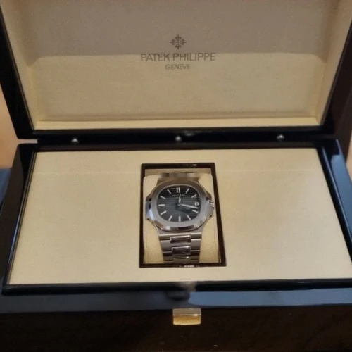 Patek Philippe 5711/1A Nautilus For S