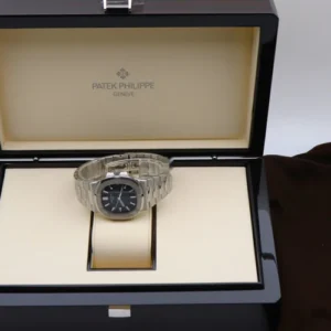 New Patek Philippe Nautilus 5711/1A-010