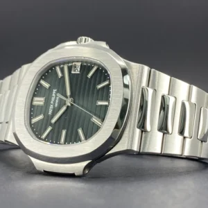 Patek Philippe Nautilus 5711/1A-014 Green Dial