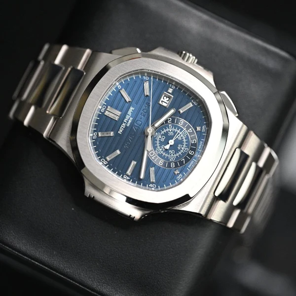 Patek Philippe Nautilus 5976/1G Chrono