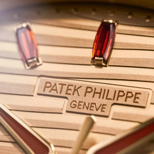 Patek Philippe Nautilus 7118/1300R-001 - Image 2