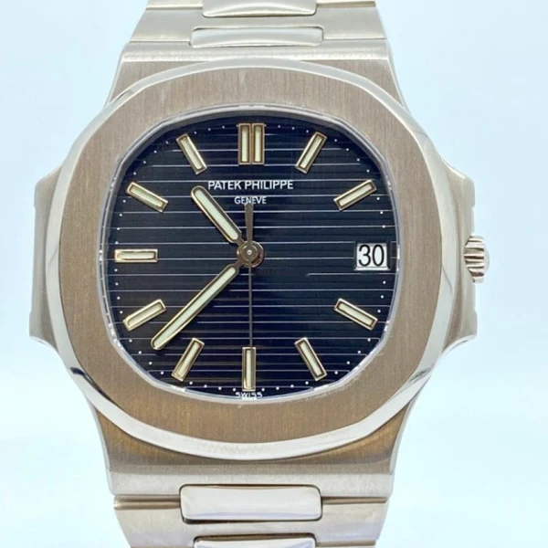 Patek Philippe Nautilus 3700/1J White