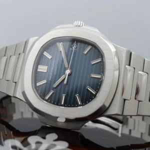 Patek Philippe Nautilus 5711 Jumbo