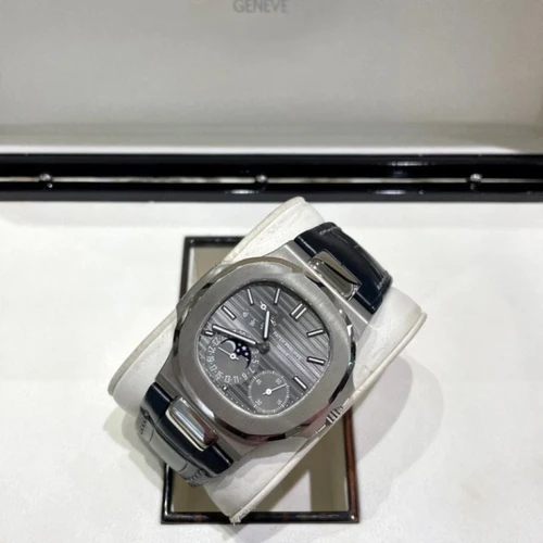 Patek Philippe Nautilus 5712G Moon Pha