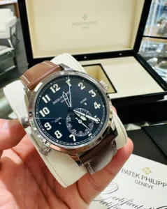 Patek Philippe Travel Time 5524G
