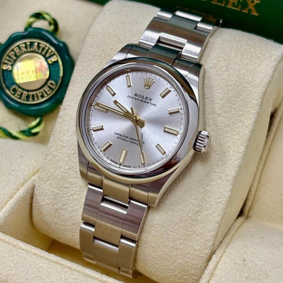 Rolex Oyster Perpetual 31 Silver Dial Ref. 277200