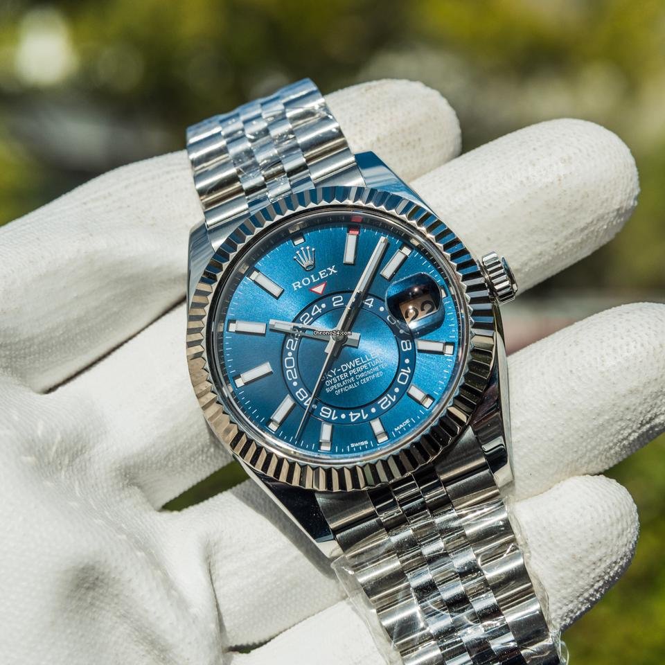 Rolex Sky Dweller 326934 Blue Dial Jubilee