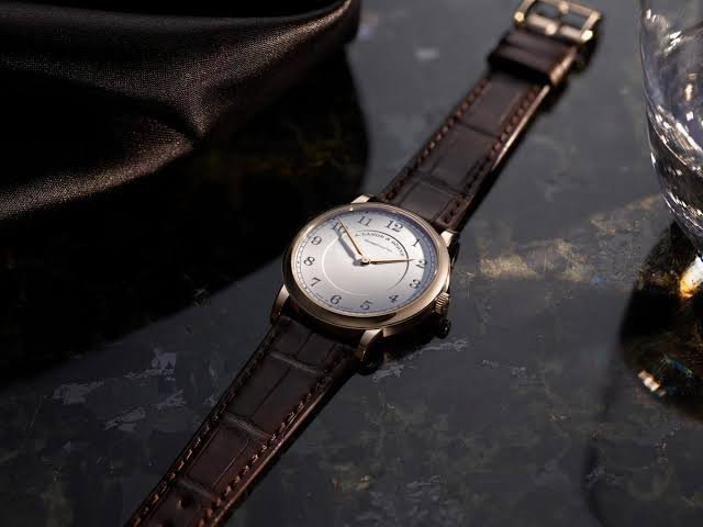 A. Lange & Söhne 1815 Thin